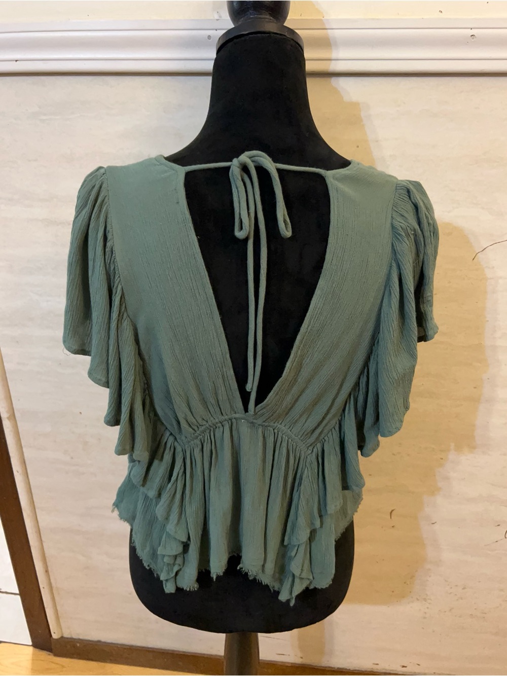 Free People
"Valentina" Top Olive Green - Picture 3 of 10